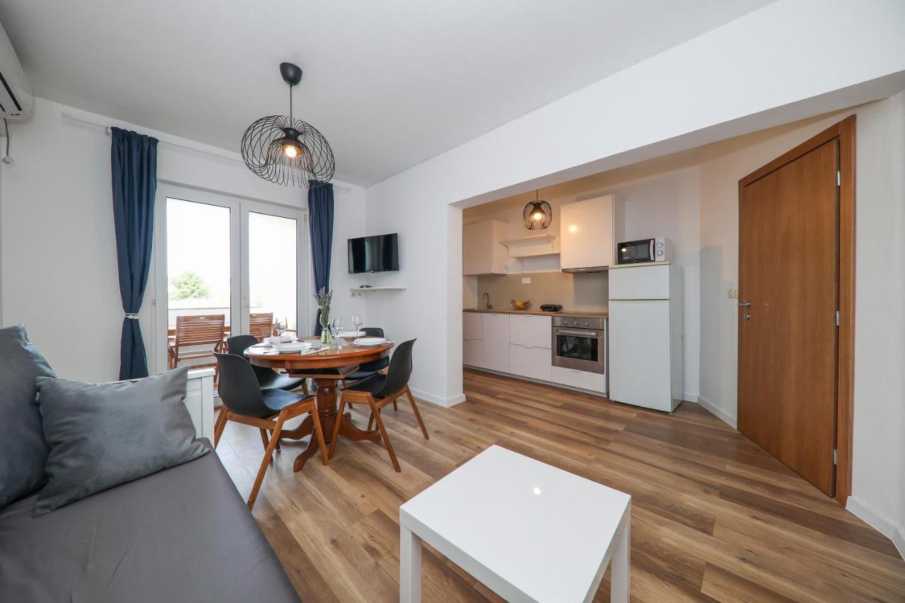דוברופוליינה Apartmani Maestral מראה חיצוני תמונה