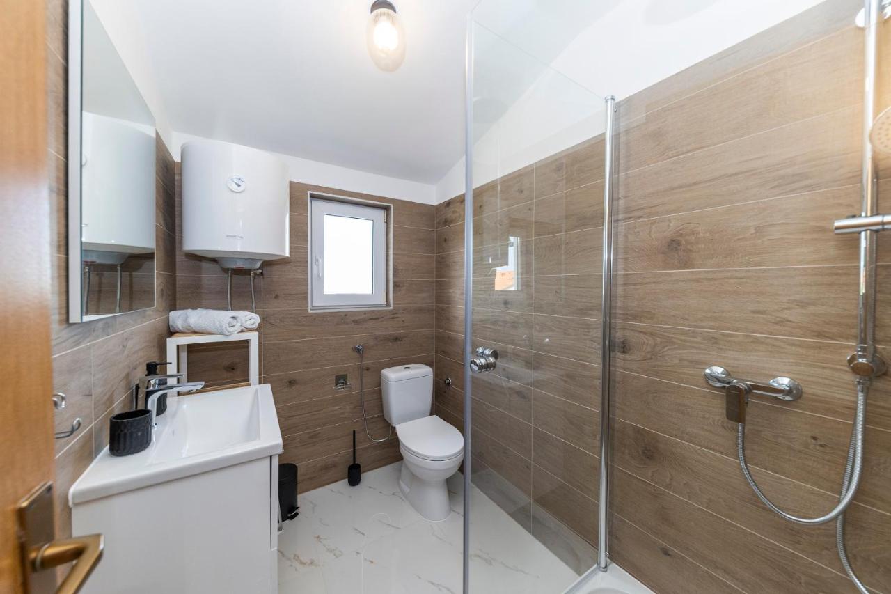 דוברופוליינה Apartmani Maestral מראה חיצוני תמונה