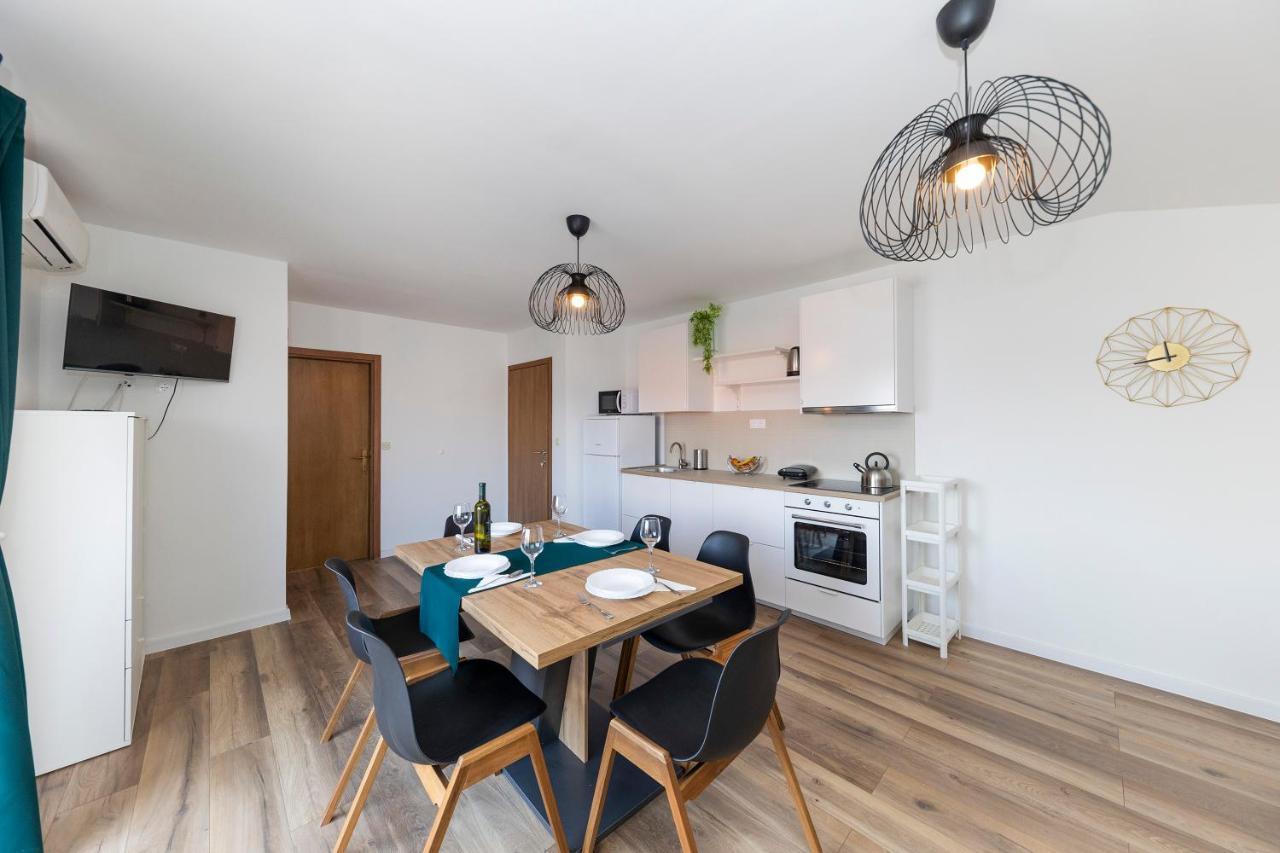 דוברופוליינה Apartmani Maestral מראה חיצוני תמונה